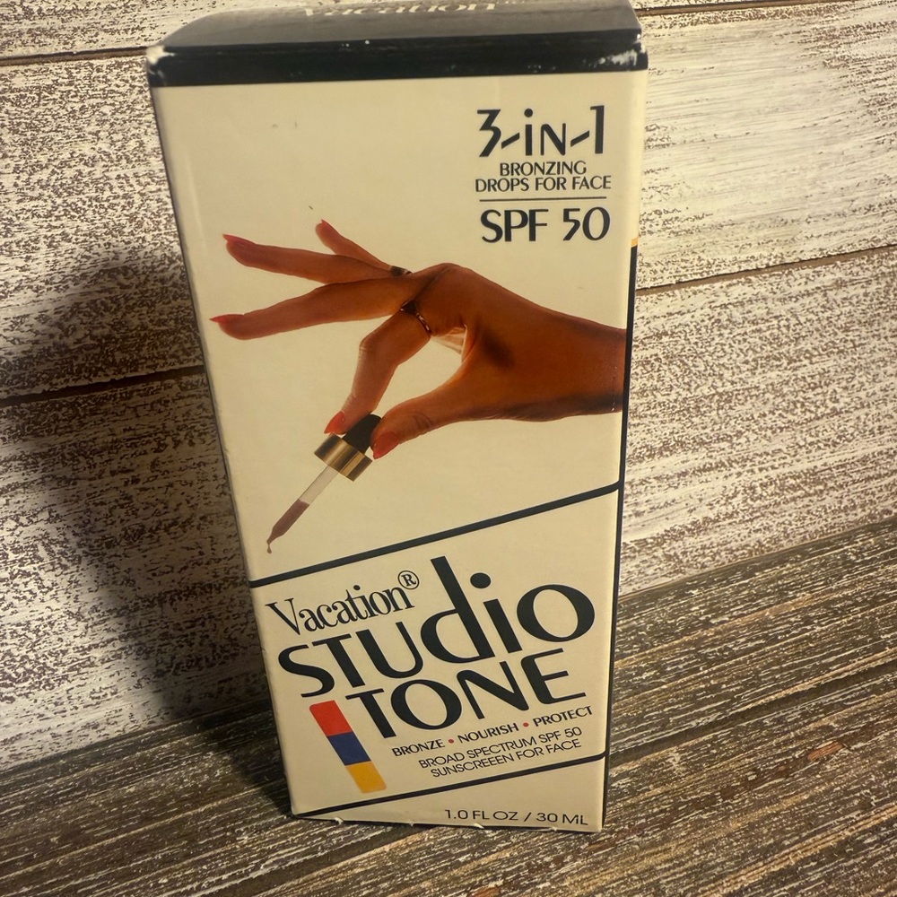 Vacation Studio Tone 3-in-1 Bronzing Drops SPF 50 - Cream